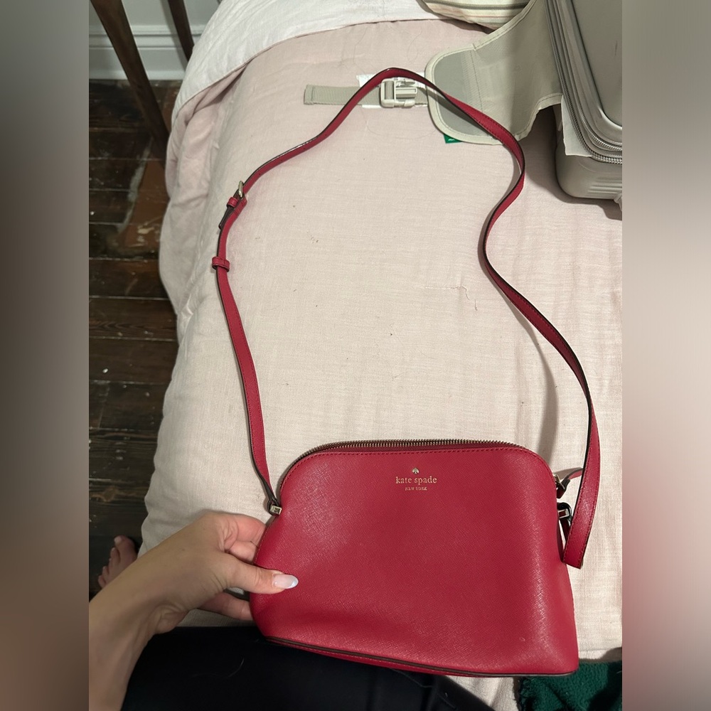 Red Kate Spade crossbody purse